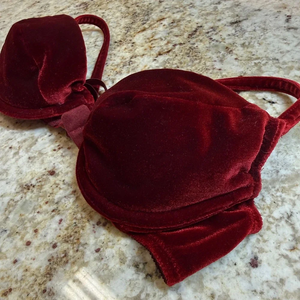 Victoria's Secret Vintage Burgundy Velvet Underwire Bra 34B Made USA Y2K